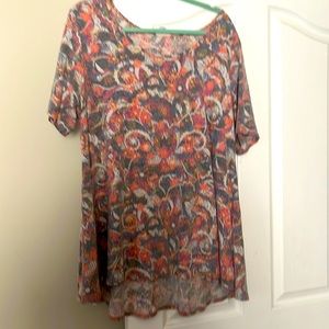 LuLaRoe women’s top